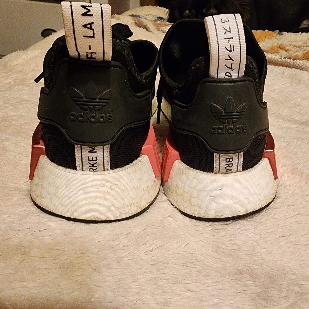 Adidas NMD R1 Size 8 - Picture 4 of 9